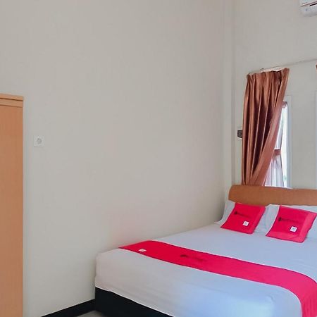 Reddoorz At Pelangi Guest House Balikpapan  Buitenkant foto