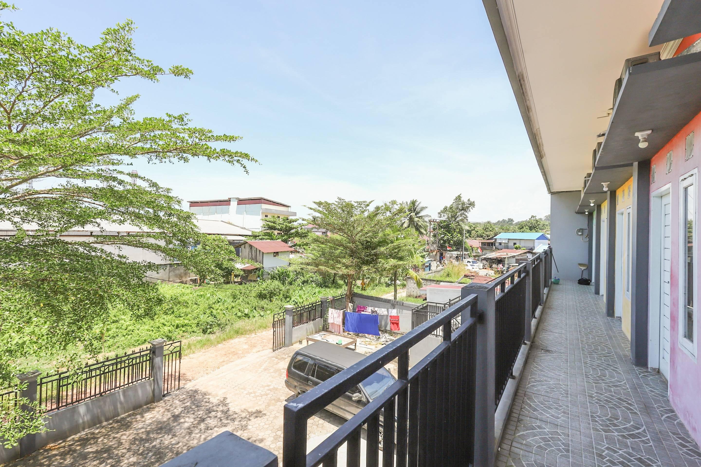 Reddoorz At Pelangi Guest House Balikpapan  Buitenkant foto